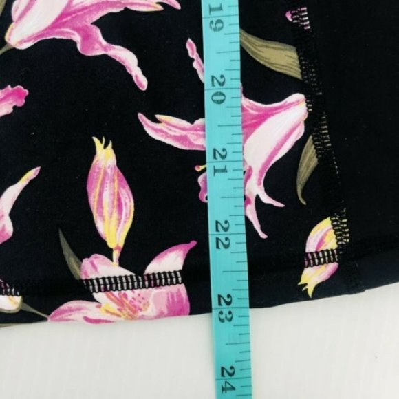 Billabong BNWT Women's Stargazer Short Sleeve Rash Shirt Rashie Black Size 8 - Picture 10 of 10